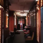 Adventure Alternative - - Arts-factory-experience - For Artists, Makers And Open Minds - Attention, We Are Not A And Are Not Adapted For Everybody - Read Host Warnings Before Reservation - Providence,be Asbl شارلروا