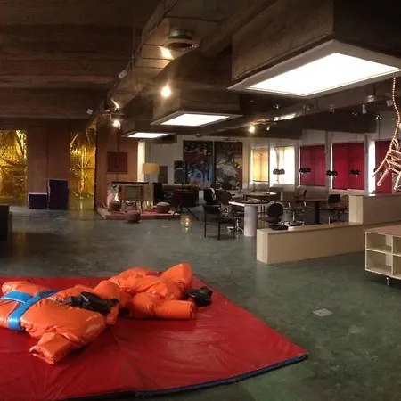 Ghostel 1st: Alternative Arts Experience For Creative Minds * Charleroi