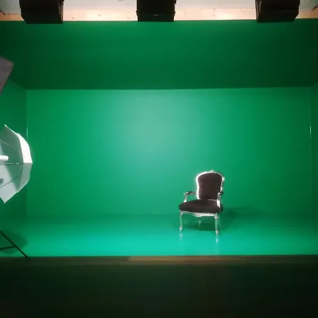 Adventure Alternative - - Arts-factory-experience - For Artists, Makers And Open Minds - Attention, We Are Not A And Are Not Adapted For Everybody - Read Host Warnings Before Reservation - Providence,be Asbl Kwatera prywatna