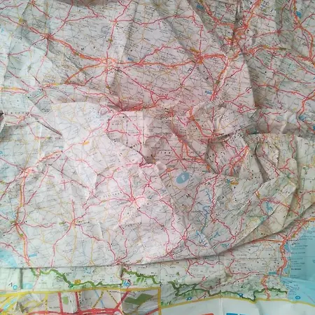 Kwatera prywatna Adventure Alternative - - Arts-factory-experience - For Artists, Makers And Open Minds - Attention, We Are Not A And Are Not Adapted For Everybody - Read Host Warnings Before Reservation - Providence,be Asbl *