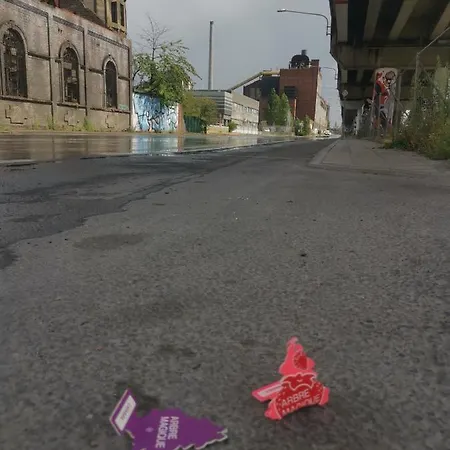 Kwatera prywatna Adventure Alternative - - Arts-factory-experience - For Artists, Makers And Open Minds - Attention, We Are Not A And Are Not Adapted For Everybody - Read Host Warnings Before Reservation - Providence,be Asbl