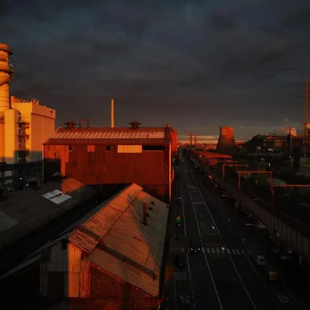 ホームステイ Adventure Alternative - - Arts-factory-experience - For Artists, Makers And Open Minds - Attention, We Are Not A And Are Not Adapted For Everybody - Read Host Warnings Before Reservation - Providence,be Asbl シャルルロワ