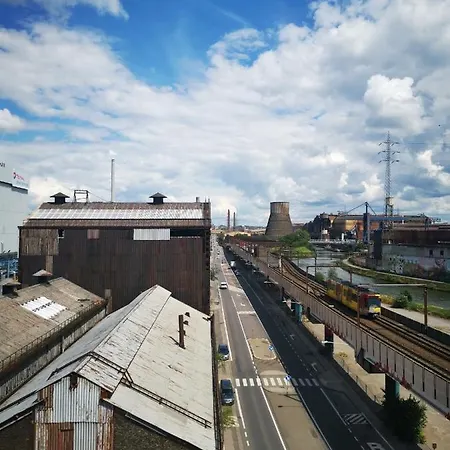 Kwatera prywatna Adventure Alternative - - Arts-factory-experience - For Artists, Makers And Open Minds - Attention, We Are Not A And Are Not Adapted For Everybody - Read Host Warnings Before Reservation - Providence,be Asbl