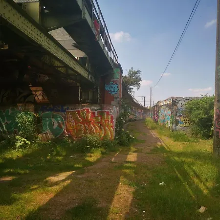 Adventure Alternative - - Arts-factory-experience - For Artists, Makers And Open Minds - Attention, We Are Not A And Are Not Adapted For Everybody - Read Host Warnings Before Reservation - Providence,be Asbl