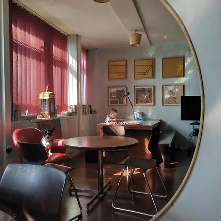 Adventure Alternative - - Arts-factory-experience - For Artists, Makers And Open Minds - Attention, We Are Not A And Are Not Adapted For Everybody - Read Host Warnings Before Reservation - Providence,be Asbl * Charleroi