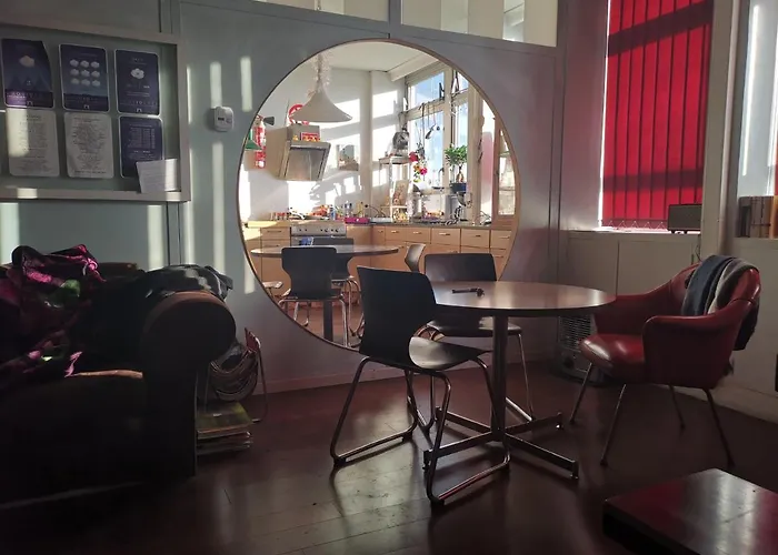 Adventure Alternative - - Arts-factory-experience - For Artists, Makers And Open Minds - Attention, We Are Not A And Are Not Adapted For Everybody - Read Host Warnings Before Reservation - Providence,be Asbl Séjour chez l'habitant Charleroi